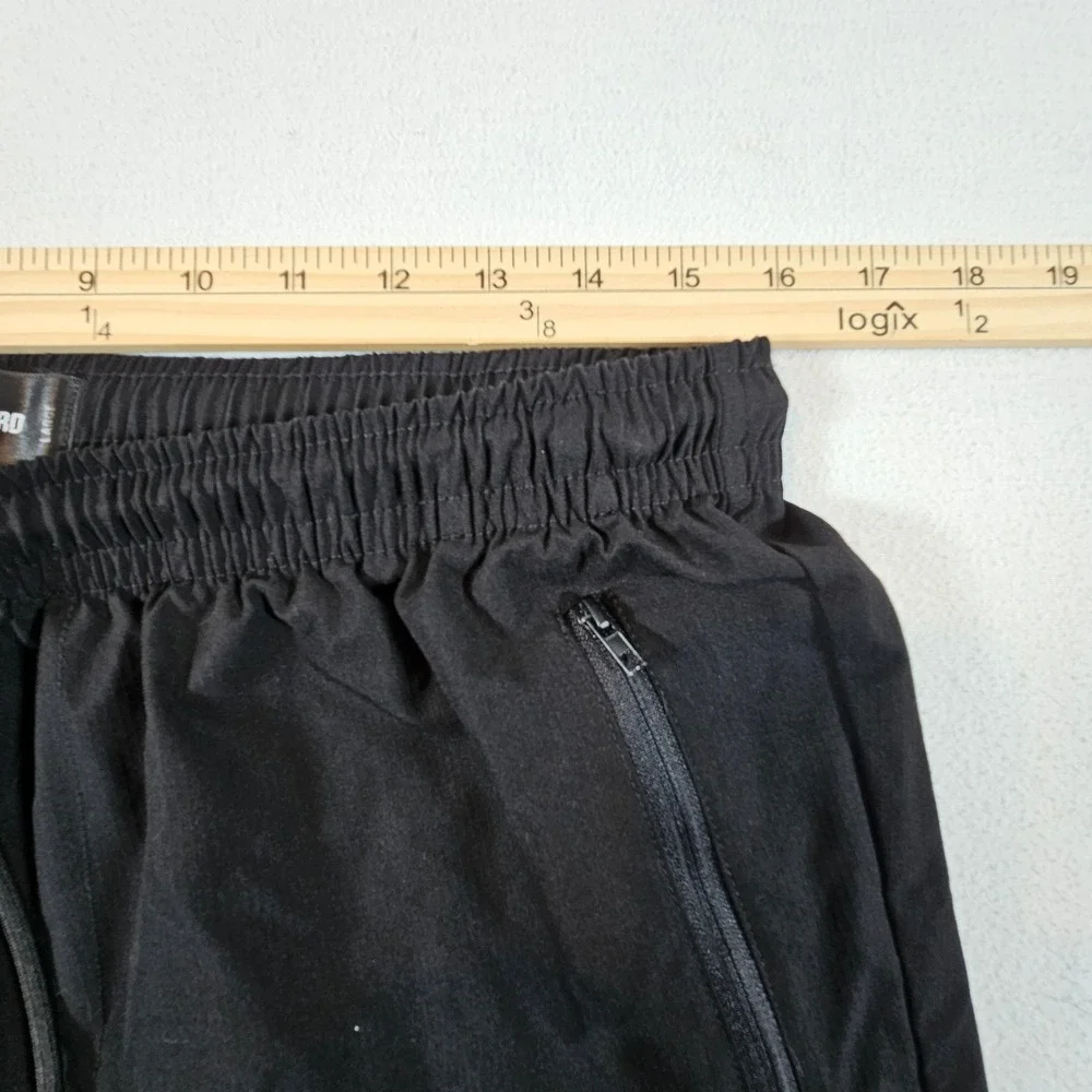 Public Record Cargo Shorts Mens Large Black Daniele Limited Edition Patch